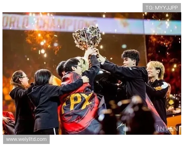 FPX战队在青年赛积分榜上以81分稳居第一名引领全局